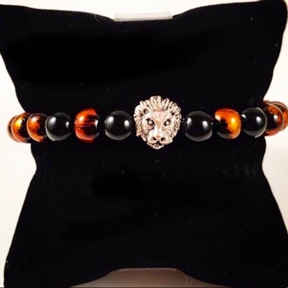 Silverskylight Other - 🔴SALE Men / women onyx & copper beads + lion